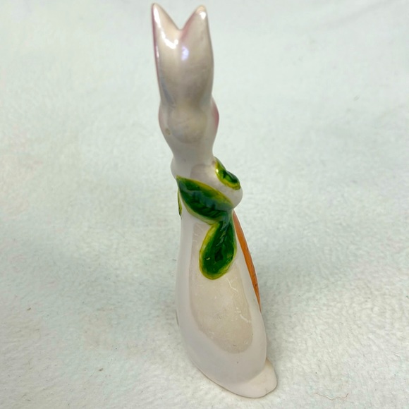 - Vintage GANZ iridescent  6” ceramic bunny holding a carrot - Picture 3 of 8